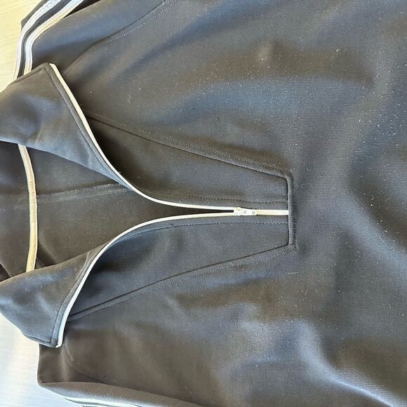 Ladies black 3/4 zip long sleeve top. White stripe. Size medium - Picture 4 of 10